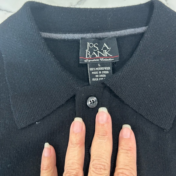 Jos. A. Bank Signature Collection 100% Marino Wool. Size L - Picture 2 of 5